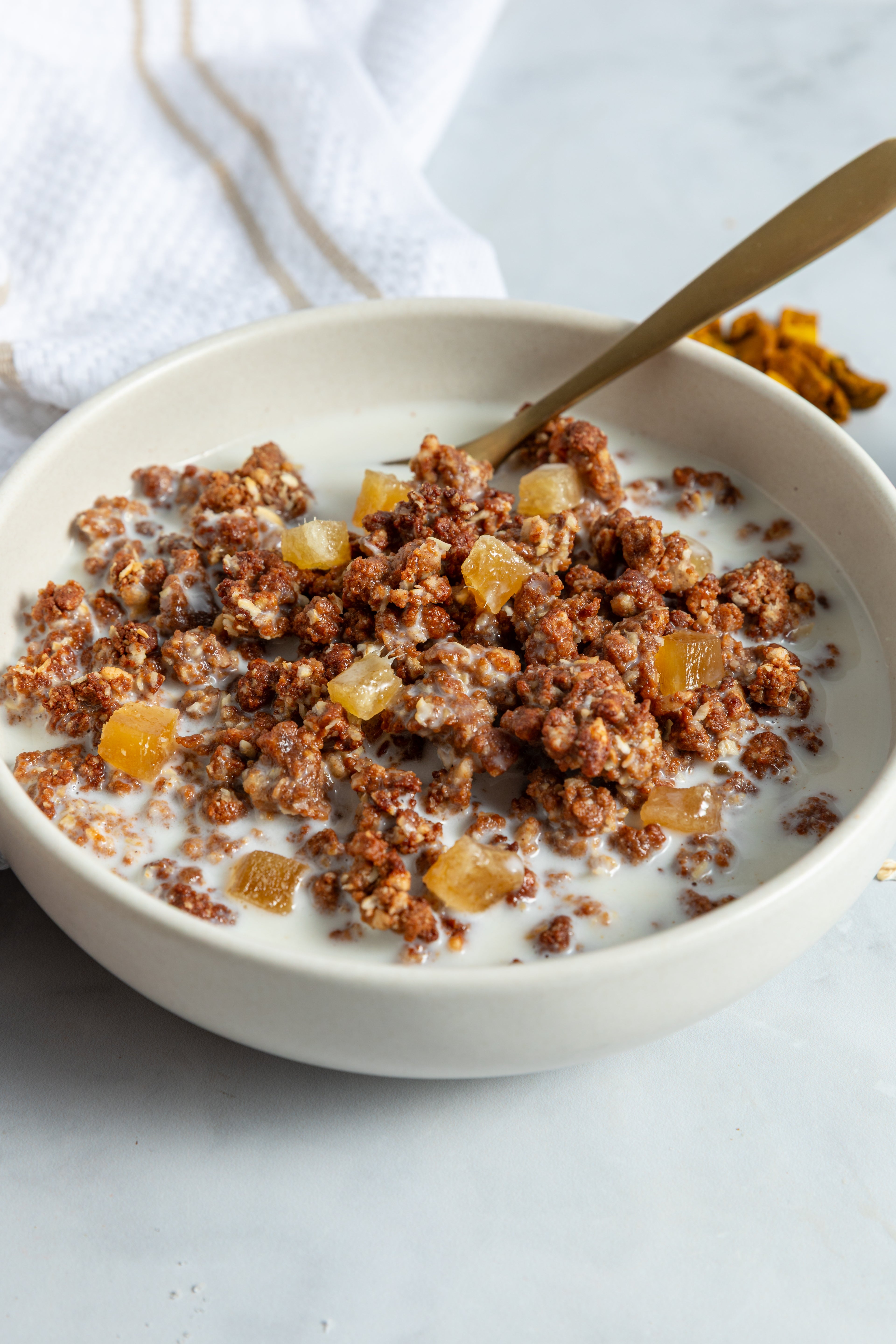 Spiced Ginger Crunch Granola